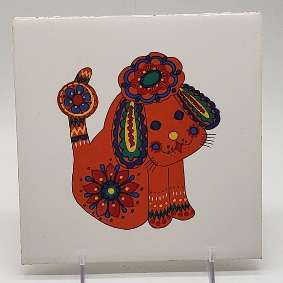 AK Kaiser Vintage German 1970s Colourful Dog Design Porcelain Tile or Trivet - Picture 10 of 10